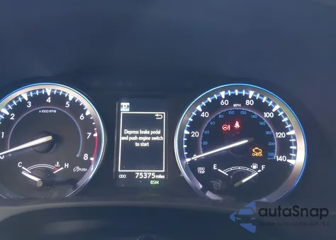 2018 Toyota Highlander Se/Xle z USA, uszkodzony, nr VIN 5TDKZRFH8JS543529